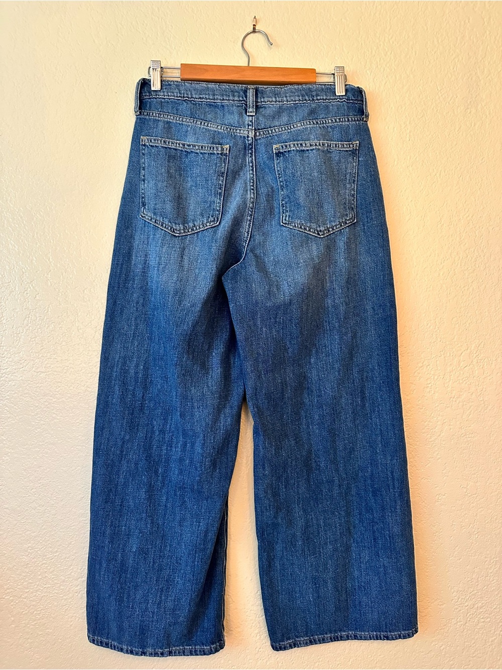 GAP High Rise Wide Leg Women's Jeans - Picture 2 of 4
